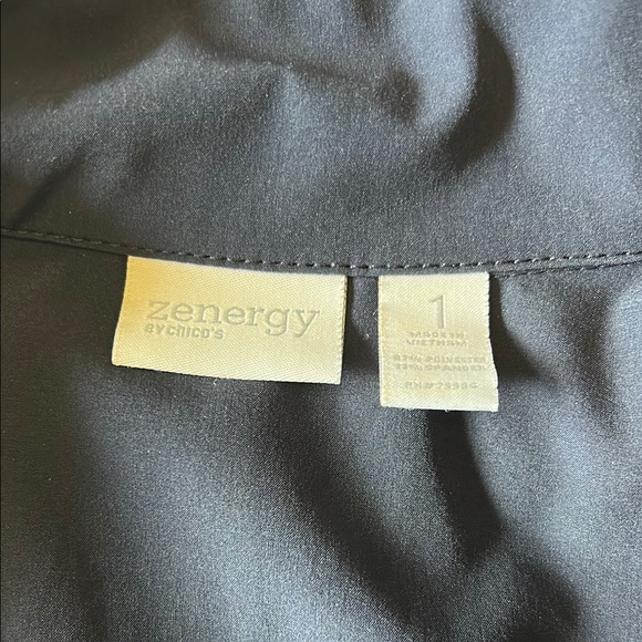 Women's Navy Chico’s Size 1(small) Zynergy Neema Vest - Picture 4 of 5